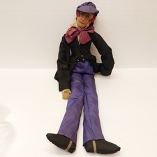 x-97705 Vecchia bambola divano