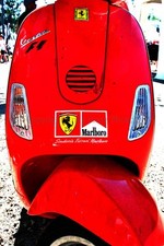Vespa Piaggio Scooter Ferrari