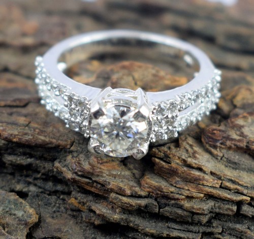 Bianco diamante solitario 56 - bianco, 1.56