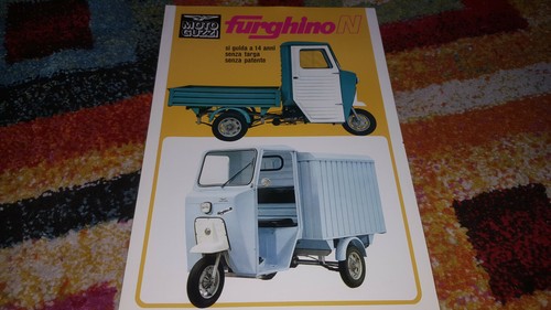 Brochure pubblicitaria moto - brochure,