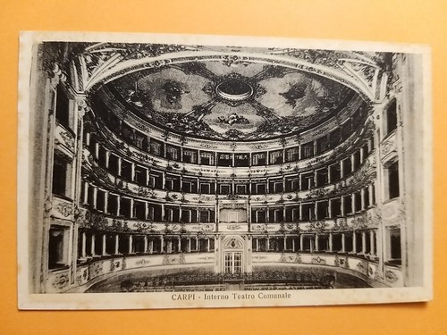 Carpi interno teatro - (modena).,