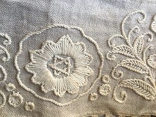 Rara sciarpa con stella di David su ricamo Sardo - 1910