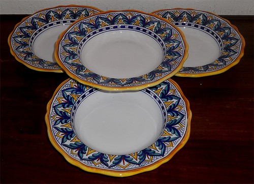 Deruta italian pottery soup - italian,