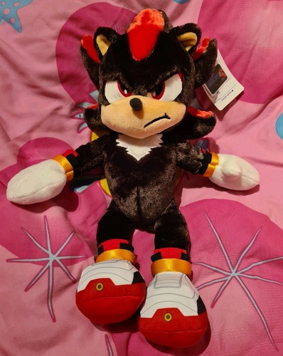 Peluche shadow the hedgehog - the,