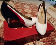 Salvatore Ferragamo Nero