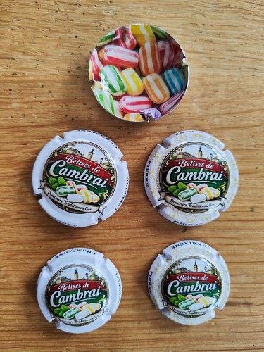 Lot capsules de - de,
