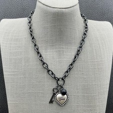 Collana con ciondolo chiave