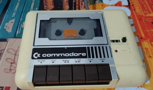 Unità - (commodore,