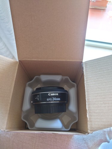 Canon 24mm 2 8 stm - 24mm,