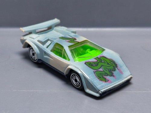 Hot wheels 1994 color - hot,