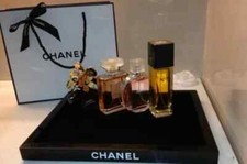 Chanel Make Up Scatola Acrilica Organizzatore - Organizzatore Regali VIP.