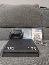 PlayStation 4 Slim CUH-2216B