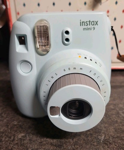 Fujifilm instax mini instant - fujifilm,
