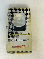 Pneumatici Enneti Anteriori