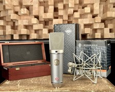 Neumann TLM 67 Microfono a