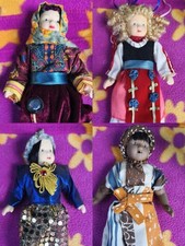 bambole di porcellana da