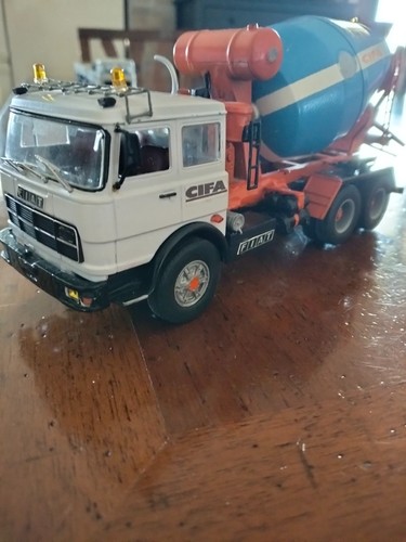 Vendo camion betoniera - betoniera, iveco