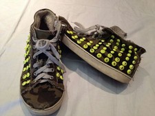 Converse High Top Sneakers -