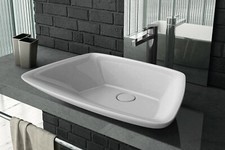 Lavabo in ceramica da appoggio