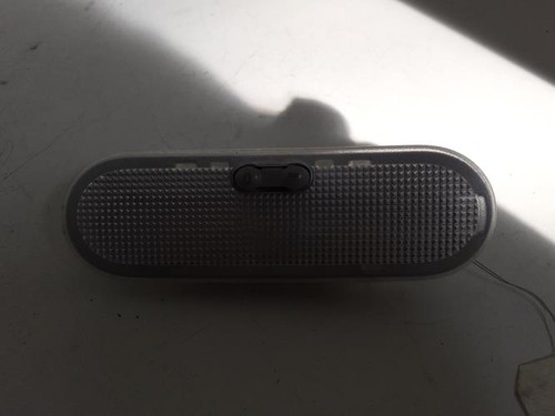 Luce cortesia renault - cortesia,