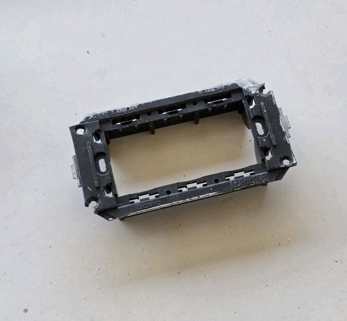 Bticino 4703 telaio supporto - 4703,