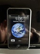 Apple IPod touch 8 gb 1st generazione Model A1213 DA COLLEZIONE