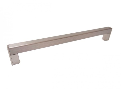 Maniglie per credenza cucina