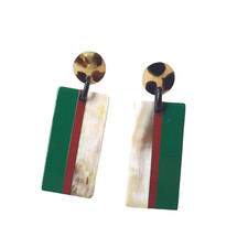 Orecchini in corno naturale