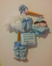 Fiocchi nascita cicogna per gemelli azzurro personalizz. con nomi ricamo a macch