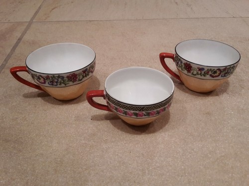 Lotto tazzine 3 piattini - tazzine,