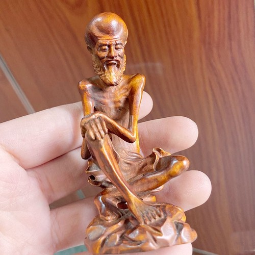 By232 statuina intagliata - intagliata, in