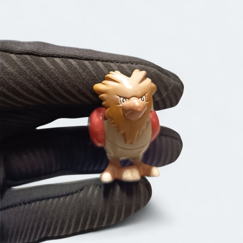 Pokemon spearow mini - spearow, 1.5"