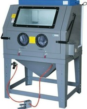 Sabbiatrice professionale con