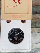 Quartz Alarm Clock-Sveglia al