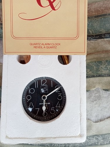 Quartz alarm clock - quartz,