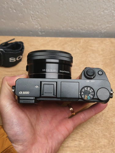Sony alpha a6000 mirrorless - alpha,