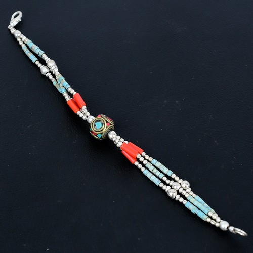 Bracciale con perline nepalesi