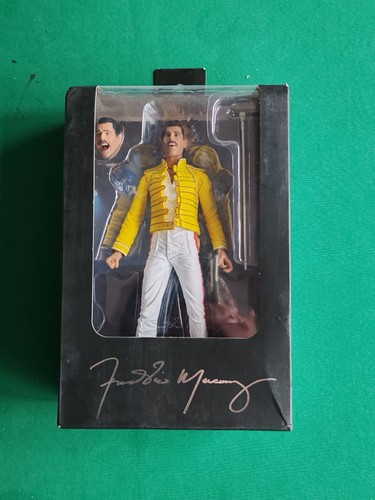 Neca freddie mercury action - freddie,