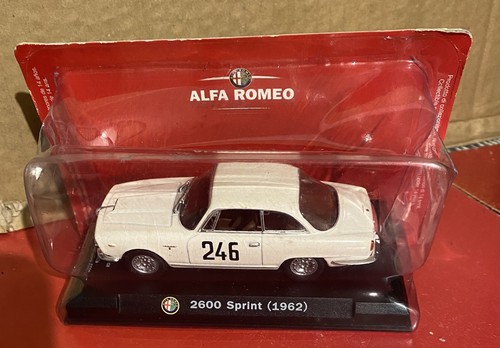 Die cast alfa romeo - die,