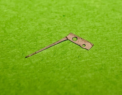 Omega 501 second pinion - second, clip