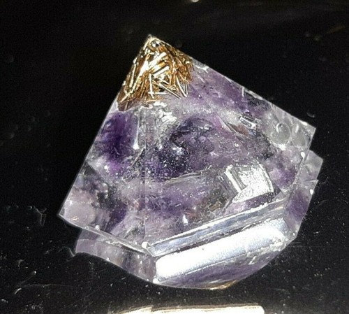 Piramide orgonite chakra - 6,