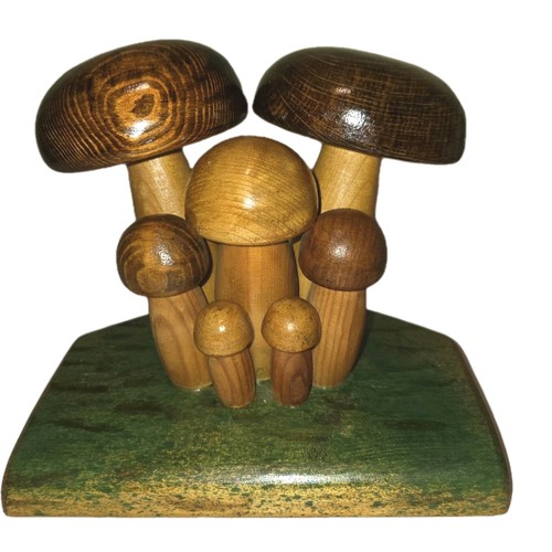 Funghi scultura legno - funghi, fatta