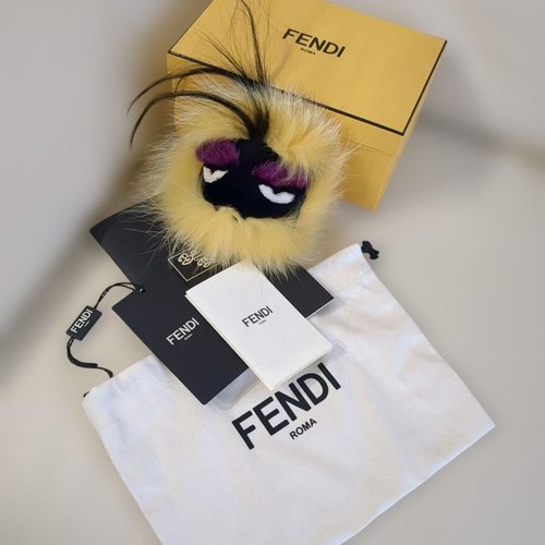 Fendi borsa insetti mostro - fendi,