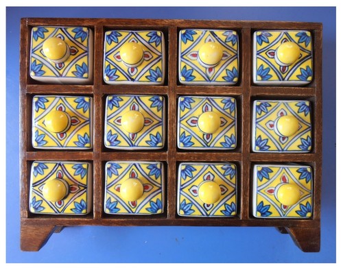 Cassettiera legno 12 - in,
