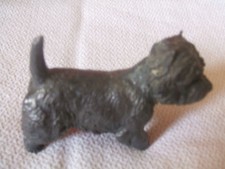 STATUINA IN METALLO FUSO -