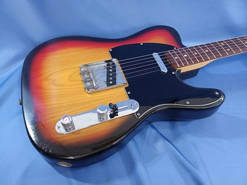 1978 telecaster3 tone - (fender),