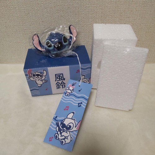 Disney store stitch - stitch, wind