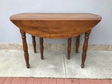 Tavolo in Noce a Bandelle