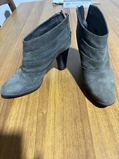 Scarpe Janet&Janet Colore Grigio Taglia 38 con Tacco Medio Doppio e Plateau
