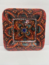 Piatto rosso da parete